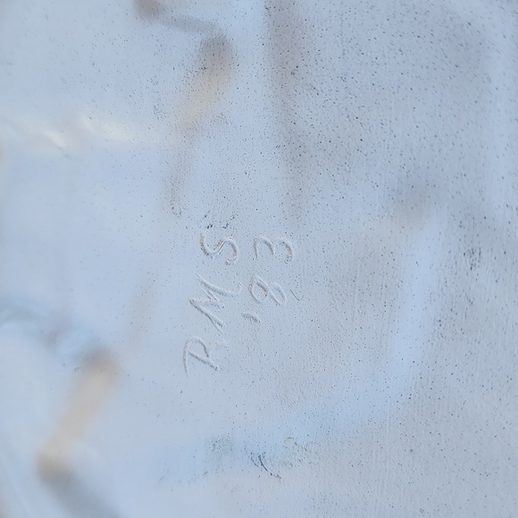 HASSINGER MOLD, HAND MADE & HAND PAINTED 🎨 - Picture 5 of 6